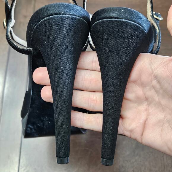 Love Moschino Satin Pom Pom Platform Heels Womens EU 37 US 7 Black Stiletto Y2K - Picture 7 of 12